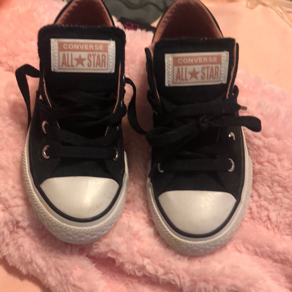 Converse girls shoes